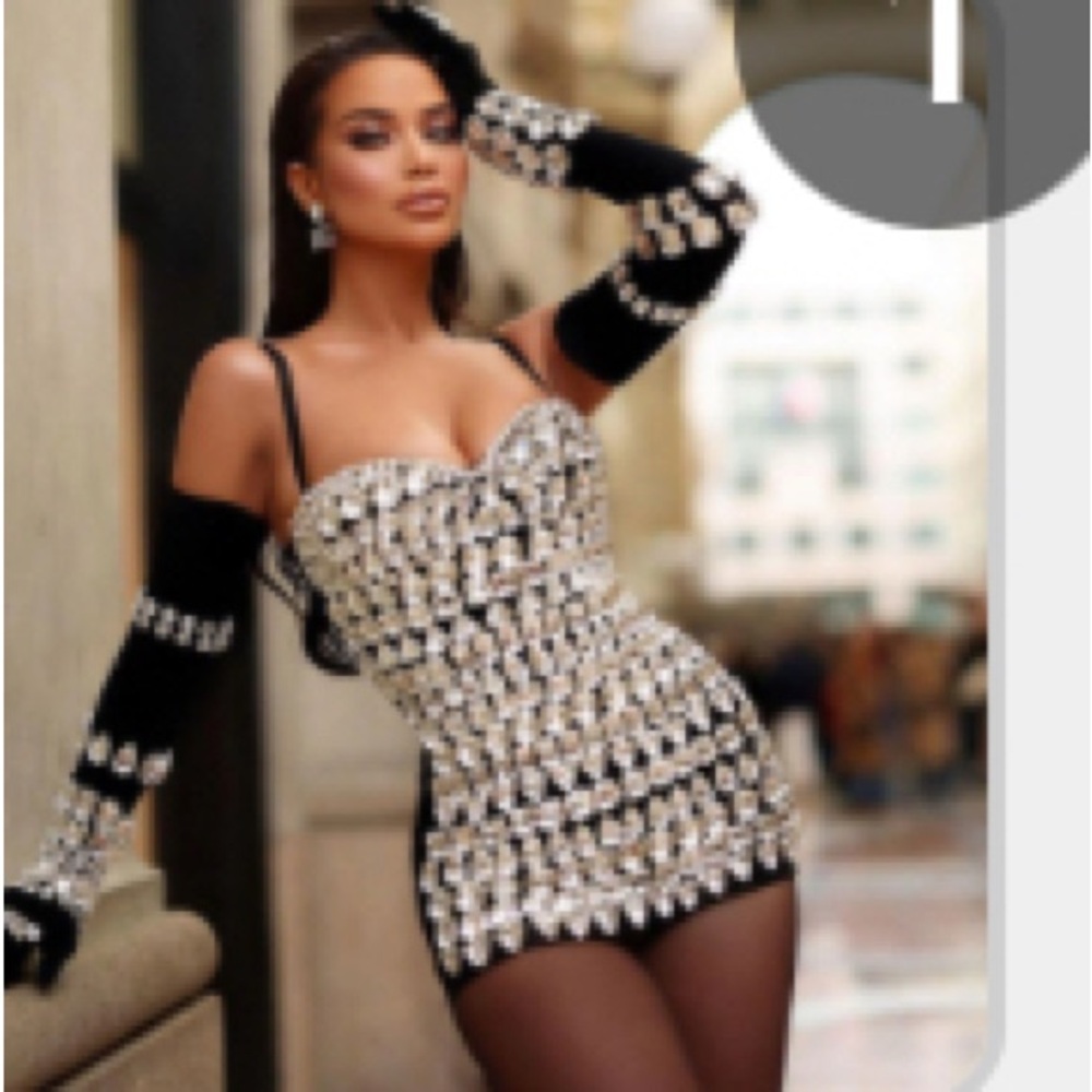 Sparkly Sweetheart Neck Rhinestone Embellished Glove Micro Mini Bandage Dress
